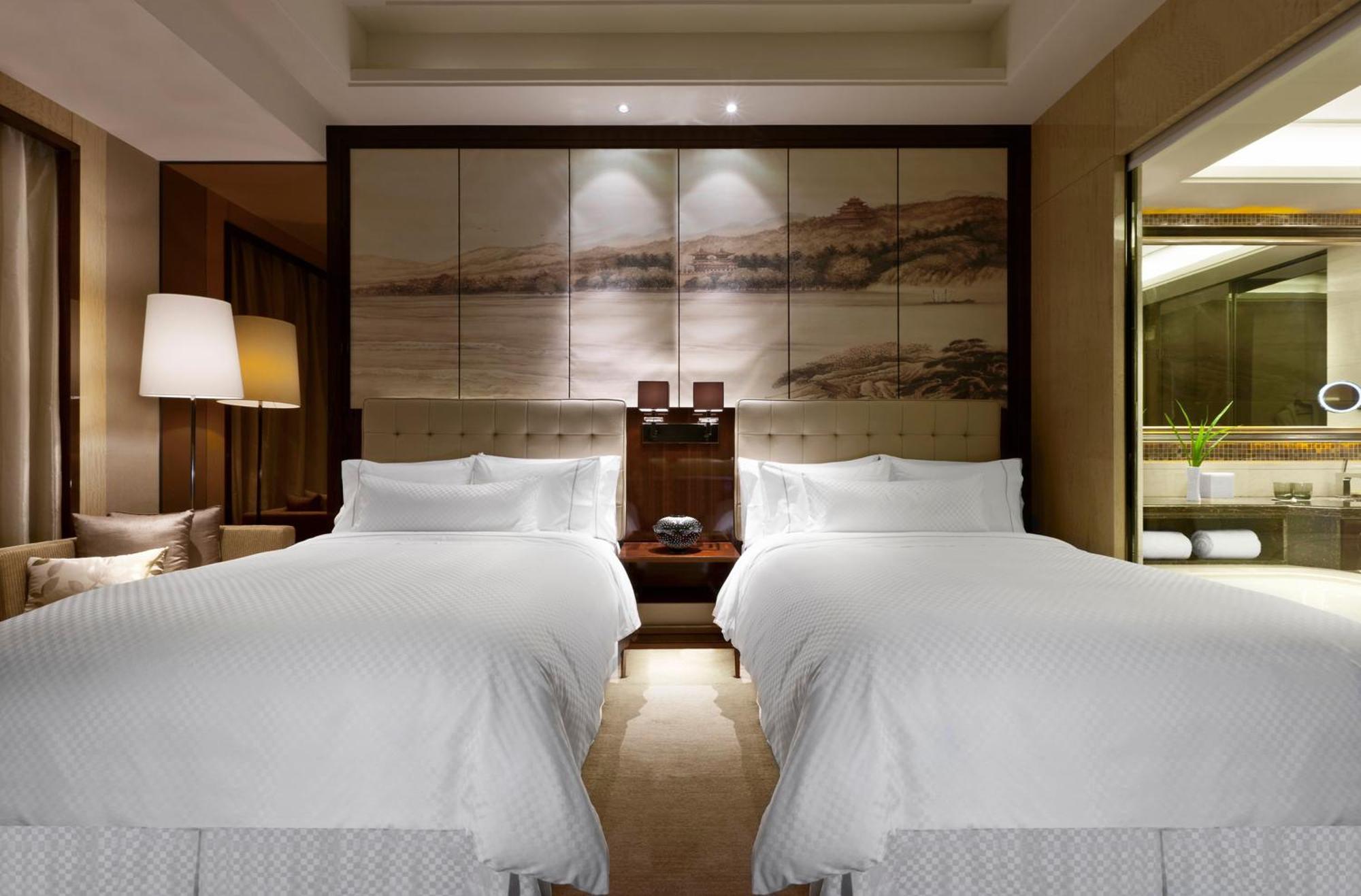 The Westin Wuhan Wuchang Exteriör bild